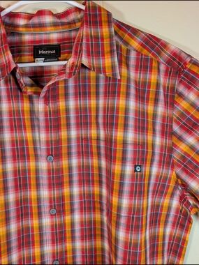 Marmot Plaid Button Up Shirt XL Red Orange Short Sleeve Outdoor Hiking Lightweig
